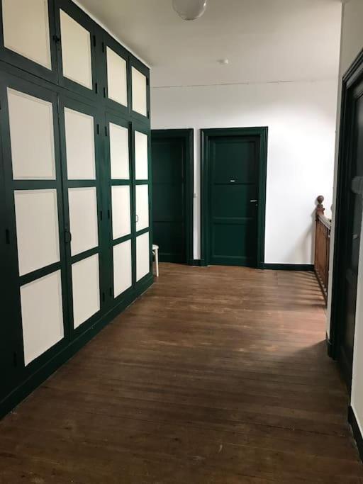 Appartement A Moins De 50 Mètres De La Plage, Vue Dégagée Sur La Vallée