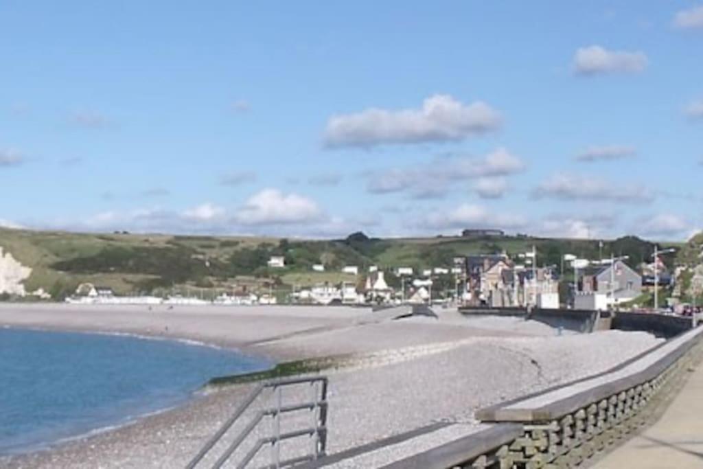 Appartement A Moins De 50 Mètres De La Plage, Vue Dégagée Sur La Vallée
